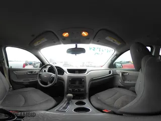 2015 Chevrolet Traverse LS with VIN 1GNKRFKD9FJ306769, listed as a IAAI auction lot 41927354 with 1 mi miles. Bid and sale history available at carsss.com. Image 17.