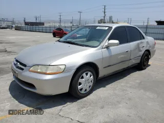1998 Honda Accord LX с VIN 1HGCG5642WA059328, выставлен на аукционе Copart как лот 59868635 с пробегом 169 317 миль миль и Списание • Salvage title. История ставок и продаж доступна на DreamBid. Изображение 1.