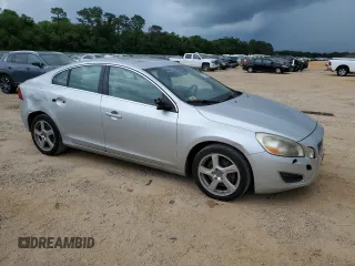 2012 Volvo S60 T5 with VIN YV1622FS9C2142052, listed as a Copart auction lot 53752045 with 150,873 mi miles and Clean Title. Bid and sale history available at carsss.com. Image 4.