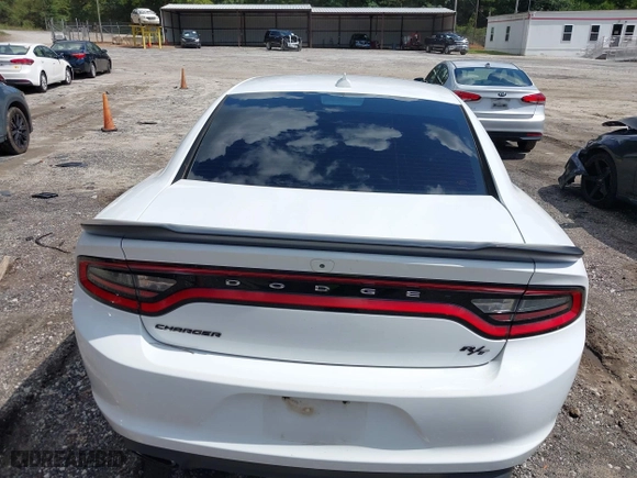 2016 Dodge Charger Road/Track with VIN 2C3CDXCT9GH210865, listed as a IAAI auction lot 39971429 with 157,784 mi miles. Bid and sale history available at carsss.com. Image 17.
