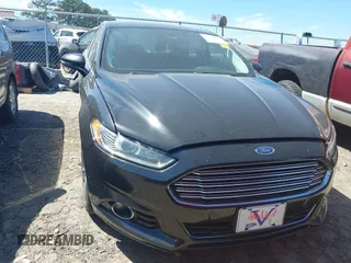 2013 Ford Fusion Titanium with VIN 3FA6P0D91DR105270, listed as a IAAI auction lot 41769392 with 209,638 mi miles. Bid and sale history available at carsss.com. Image 11.