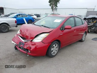 2007 Toyota Prius z VIN JTDKB20U673288178, wystawiony jako IAAI lot #42362578 z przebiegiem 104 388 mil mil oraz . Historia ofert i sprzedaży dostępna na DreamBid. Obrazek 2.
