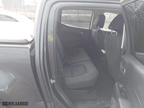 2017 Chevrolet Colorado 4WD LT with VIN 1GCGTCEN9H1209853, listed as a IAAI auction lot 41672171 with 106,715 mi miles. Bid and sale history available at carsss.com. Image 8.