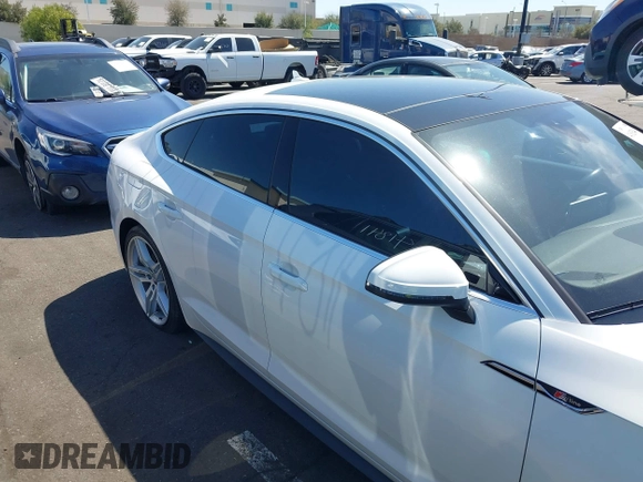 2018 Audi A5 Sportback Premium Plus с VIN WAUENCF54JA006405, выставлен на аукционе IAAI как лот 41825449 с пробегом 98 222 миль миль и . История ставок и продаж доступна на DreamBid. Изображение 13.