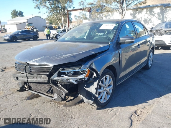 2011 Volkswagen Jetta SE with VIN 3VWDZ7AJ7BM318623, listed as a IAAI auction lot 41131568 with 130,799 mi miles and . Bid and sale history available at DreamBid. Image 17.