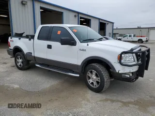 2004 Ford F-150 XLT with VIN 1FTPX045X4KC42398, listed as a Copart auction lot 45728165 with 83,147 mi miles and Clean title. Bid and sale history available at DreamBid. Image 4.