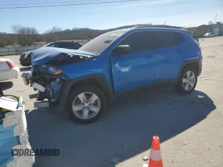 2022 Jeep Compass Latitude with VIN 3C4NJDBB3NT231753, listed as a Copart auction lot 47305435 with 53,864 mi miles and Salvage title. Bid and sale history available at DreamBid. Image 1.