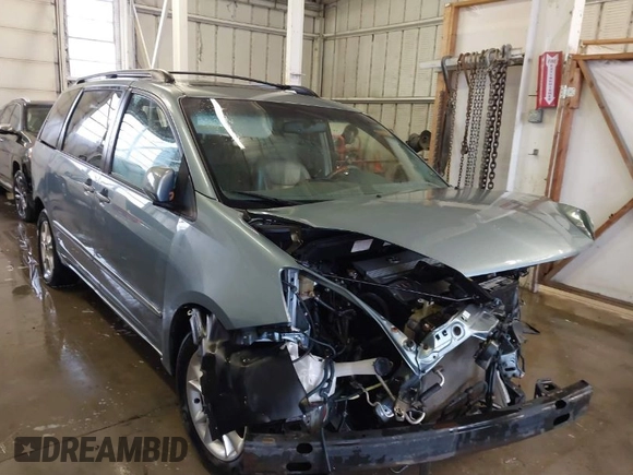 2006 Toyota Sienna XLE with VIN 5TDZA22C86S503370, listed as a IAAI auction lot 41560793 with 1 mi miles. Bid and sale history available at carsss.com. Image 1.