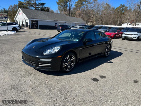 2014 Porsche Panamera with VIN WP0AA2A71EL010339, listed as a Copart auction lot 48012105 with NaN miles and Clean Title. Bid and sale history available at carsss.com. Image 2.