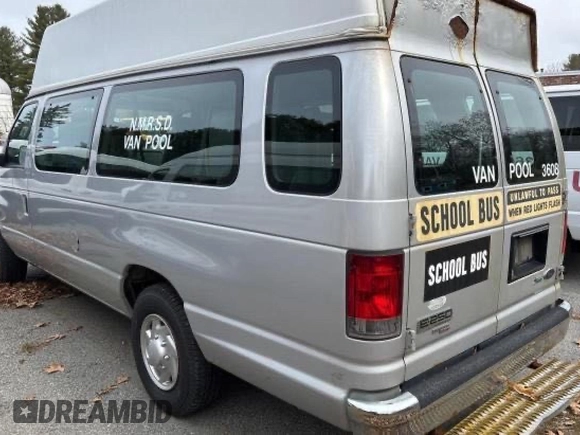 2014 Ford Econoline Cargo Commercial with VIN 1FTNS2EW9EDB18539, listed as a Copart auction lot 56041155 with 188,584 mi miles and Clean Title. Bid and sale history available at carsss.com. Image 3.