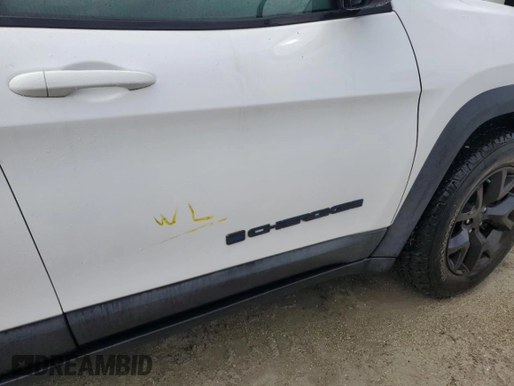 2020 Jeep Cherokee Latitude with VIN 1C4PJMCX5LD507307, listed as a Copart auction lot 74572464 with 42,173 mi miles and Non Repairable. Bid and sale history available at carsss.com. Image 13.
