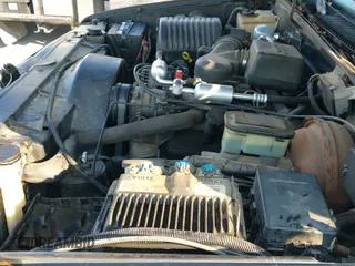 1997 Chevrolet Silverado 1500 with VIN 2GCEC19R5V1278473, listed as a IAAI auction lot 43271055 with 307,129 mi miles and . Bid and sale history available at DreamBid. Image 20.