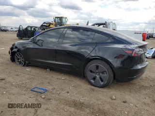 2022 Tesla Model 3 Long Range z VIN 5YJ3E1EB9NF134819, wystawiony jako Copart lot #49639365 z przebiegiem 49 245 mil mil oraz Szkoda całkowita • Salvage title. Historia ofert i sprzedaży dostępna na DreamBid. Obrazek 2.