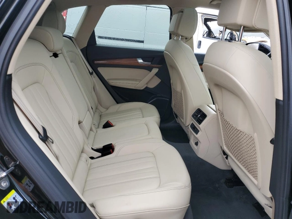 2021 Audi Q5 Premium Plus z VIN WA1BAAFY3M2071111, wystawiony jako Copart lot #53867725 z przebiegiem 43 416 mil mil oraz Szkoda całkowita • Salvage title. Historia ofert i sprzedaży dostępna na DreamBid. Obrazek 11.