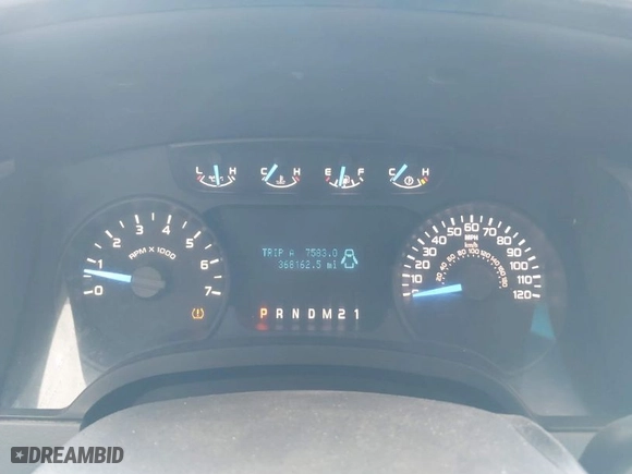 2011 Ford F-150 XL with VIN 1FTFW1EF6BFC15927, listed as a IAAI auction lot 42001814 with 368,162 mi miles. Bid and sale history available at carsss.com. Image 7.