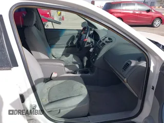 2007 Chevrolet Malibu Maxx LT z VIN 1G1ZT68N87F113003, wystawiony jako IAAI lot #41807539 z przebiegiem 143 819 mil mil oraz . Historia ofert i sprzedaży dostępna na DreamBid. Obrazek 5.
