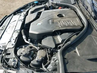 2024 BMW 3 Series 330i xDrive z VIN 3MW89FF02R8D93227, wystawiony jako IAAI lot #43274650 z przebiegiem 34 567 mil mil oraz . Historia ofert i sprzedaży dostępna na DreamBid. Obrazek 19.