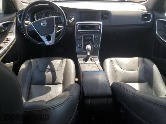 2015 Volvo V60 T5 Drive-E Premier with VIN YV140MEB1F1199057, listed as a Copart auction lot 52538015 with 179,560 mi miles and Clean Title. Bid and sale history available at carsss.com. Image 8.