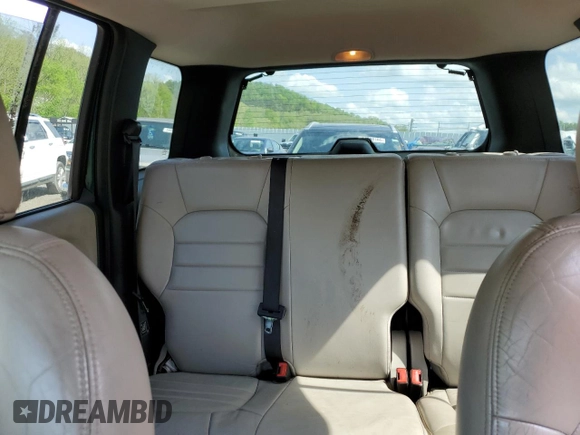 2004 Jeep Liberty Limited z VIN 1J4GL58K34W122843, wystawiony jako Copart lot #54686795 z przebiegiem 240 821 mil mil oraz Szkoda całkowita • Salvage title. Historia ofert i sprzedaży dostępna na DreamBid. Obrazek 10.
