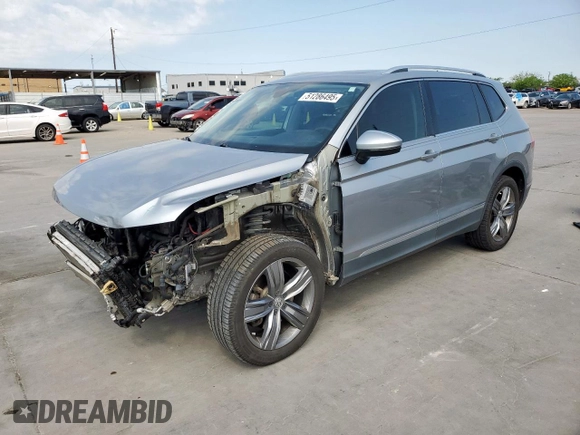 2020 Volkswagen Tiguan SE with VIN 3VV2B7AX0LM060645, listed as a Copart auction lot 51286495 with 63,274 mi miles and Salvage Title. Bid and sale history available at DreamBid. Image 1.