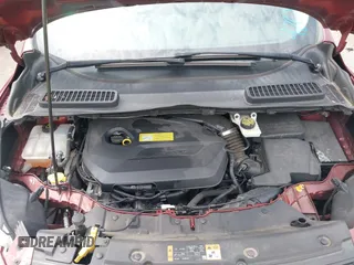 2014 Ford Escape SE with VIN 1FMCU0GX2EUB60526, listed as a IAAI auction lot 42060469 with 128,796 mi miles. Bid and sale history available at carsss.com. Image 10.