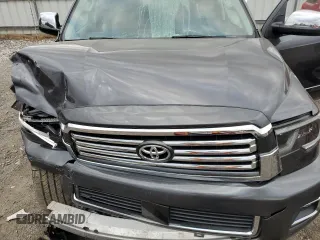 2018 Toyota Sequoia Platinum with VIN 5TDDY5G19JS158048, listed as a Copart auction lot 79352984 with 129,083 mi miles and Salvage Title. Bid and sale history available at carsss.com. Image 12.