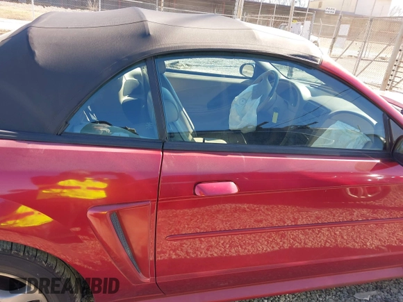 2004 Ford Mustang Deluxe with VIN 1FAFP44694F219365, listed as a IAAI auction lot 41628448 with 124,733 mi miles. Bid and sale history available at carsss.com. Image 14.