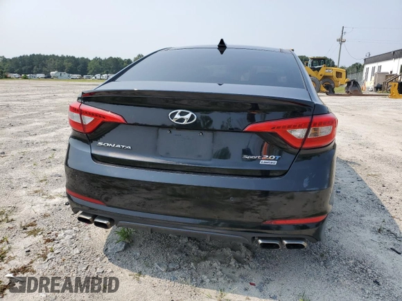 2015 Hyundai Sonata Sport z VIN 5NPE34AB3FH247769, wystawiony jako Copart lot #58968325 z przebiegiem 140 720 mil mil oraz Czysty tytuł • Clean title. Historia ofert i sprzedaży dostępna na DreamBid. Obrazek 6.