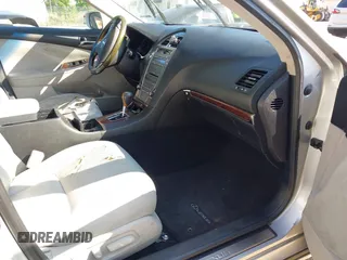 2010 Lexus ES 330 z VIN JTHBK1EG6A2401815, wystawiony jako IAAI lot #42213349 z przebiegiem 170 186 mil mil oraz . Historia ofert i sprzedaży dostępna na DreamBid. Obrazek 5.
