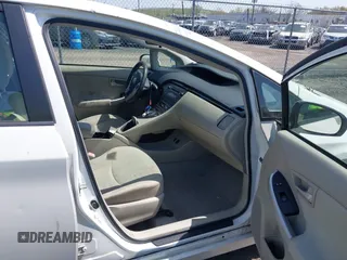 2010 Toyota Prius II with VIN JTDKN3DU8A0045522, listed as a IAAI auction lot 42092044 with 269,694 mi miles and . Bid and sale history available at DreamBid. Image 5.