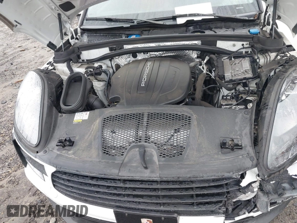 2021 Porsche Macan with VIN WP1AA2A5XMLB16221, listed as a IAAI auction lot 42346445 with 62,742 mi miles and . Bid and sale history available at DreamBid. Image 10.