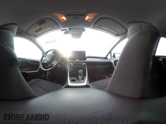 2021 Toyota RAV4 LE z VIN 2T3F1RFV8MW228120, wystawiony jako IAAI lot #42626299 z przebiegiem 72 786 mil mil oraz . Historia ofert i sprzedaży dostępna na DreamBid. Obrazek 23.