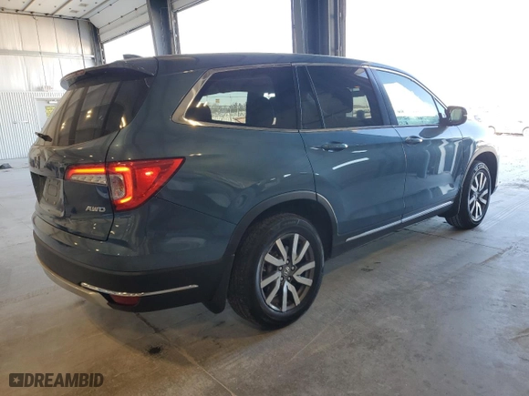 2019 Honda Pilot EX-L with VIN 5FNYF6H59KB068824, listed as a Copart auction lot 43918505 with 62,434 mi miles and Salvage Title. Bid and sale history available at carsss.com. Image 3.