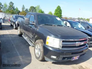 2009 Chevrolet Silverado 1500 LTZ with VIN 1GCEK39J59Z182591, listed as a IAAI auction lot 42030957 with 259,553 mi miles. Bid and sale history available at carsss.com. Image 1.