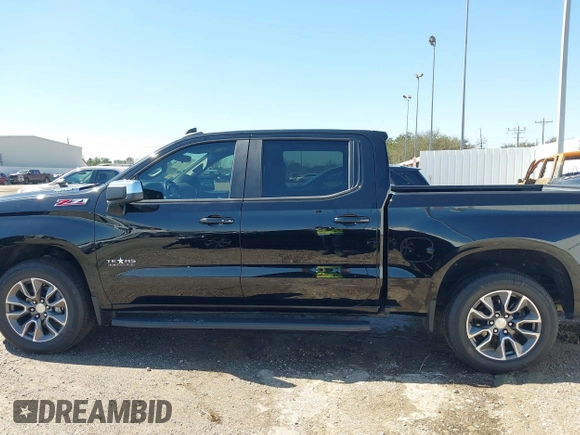 2020 Chevrolet Silverado 1500 LT with VIN 3GCUYDET1LG115145, listed as a IAAI auction lot 41626065 with 61,997 mi miles and . Bid and sale history available at DreamBid. Image 14.