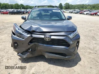 2024 Toyota RAV4 XLE Premium z VIN 2T3C1RFV3RW344089, wystawiony jako Copart lot #61747485 z przebiegiem 18 447 mil mil oraz Szkoda całkowita • Salvage title. Historia ofert i sprzedaży dostępna na DreamBid. Obrazek 5.
