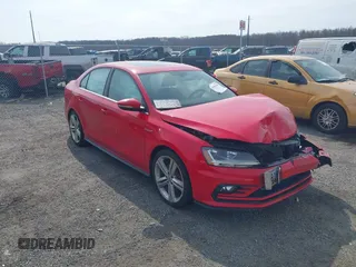 2017 Volkswagen Jetta GLI z VIN 3VW4T7AJXHM363372, wystawiony jako IAAI lot #41696194 z przebiegiem 69 021 mil mil oraz . Historia ofert i sprzedaży dostępna na DreamBid. Obrazek 1.