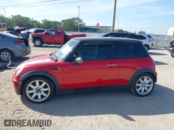 2006 MINI Hardtop with VIN WMWRC33506TK17012, listed as a IAAI auction lot 42076648 with 101,852 mi miles and . Bid and sale history available at DreamBid. Image 14.