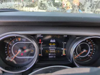 2020 Jeep Gladiator Sport S с VIN 1C6HJTAG1LL158662, выставлен на аукционе Copart как лот 60074745 с пробегом 46 837 миль миль и Списание • Salvage title. История ставок и продаж доступна на DreamBid. Изображение 9.