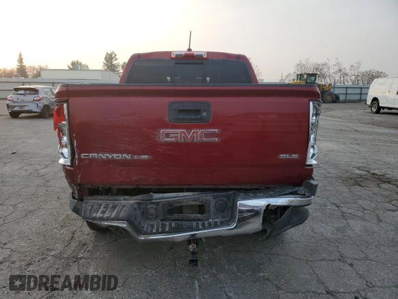 2018 GMC Canyon 2WD SLE with VIN 1GTG5CEN3J1243058, listed as a Copart auction lot 83269634 with 43,988 mi miles and Salvage Title. Bid and sale history available at carsss.com. Image 6.