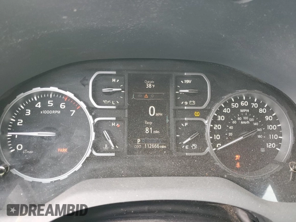 2018 Toyota Tundra 2WD SR5 with VIN 5TFGY5F17JX237341, listed as a Copart auction lot 89104415 with 112,666 mi miles and Clean Title. Bid and sale history available at carsss.com. Image 9.