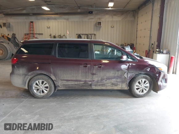 2017 Kia Sedona LX with VIN KNDMB5C15H6253952, listed as a IAAI auction lot 41881832 with 149,172 mi miles. Bid and sale history available at carsss.com. Image 13.