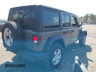 2021 Jeep Wrangler Unlimited Willys with VIN 1C4HJXDN4MW703859, listed as a IAAI auction lot 42071327 with 27,027 mi miles and . Bid and sale history available at DreamBid. Image 4.