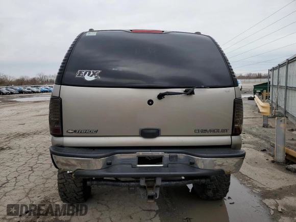 2000 Chevrolet Tahoe LS with VIN 1GNEK13T7YJ148901, listed as a Copart auction lot 51840995 with 195,543 mi miles and Salvage title. Bid and sale history available at DreamBid. Image 6.