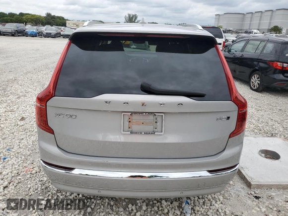 2024 Volvo XC90 Core Bright Theme with VIN YV4L12PK4R1202521, listed as a Copart auction lot 81630634 with 11,067 mi miles and Salvage Title. Bid and sale history available at carsss.com. Image 6.