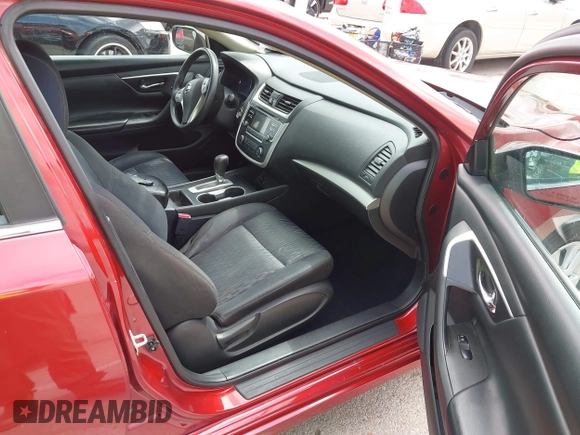 2016 Nissan Altima SR with VIN 1N4AL3AP3GC153561, listed as a IAAI auction lot 42497897 with 257,907 mi miles and . Bid and sale history available at DreamBid. Image 5.