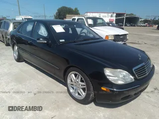 2001 Mercedes-Benz S 320/430/500 z VIN WDBNG75J11A221435, wystawiony jako IAAI lot #27686479 z przebiegiem 115 156 mil mil oraz . Historia ofert i sprzedaży dostępna na DreamBid. Obrazek 1.