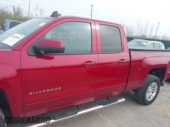 2019 Chevrolet Silverado 1500 LT with VIN 2GCVKPEC2K1188832, listed as a IAAI auction lot 42025824 with 60,065 mi miles and . Bid and sale history available at DreamBid. Image 14.