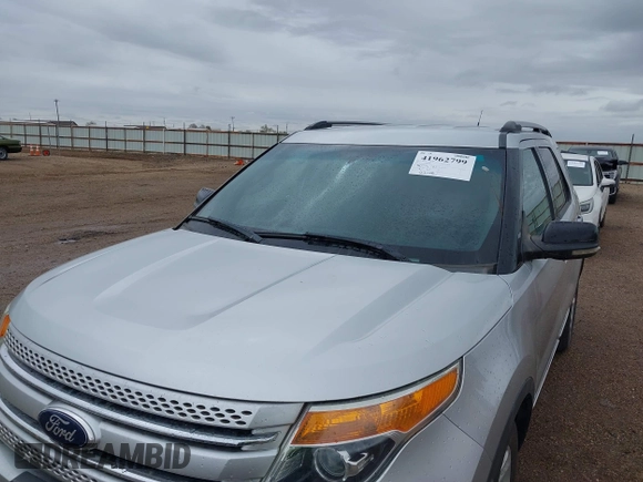 2013 Ford Explorer XLT z VIN 1FM5K7D9XDGA98416, wystawiony jako IAAI lot #41962799 z przebiegiem 122 942 mil mil oraz . Historia ofert i sprzedaży dostępna na DreamBid. Obrazek 6.