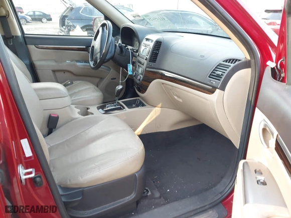 2012 Hyundai Santa Fe Limited with VIN 5XYZK3AB8CG117309, listed as a IAAI auction lot 41145625 with 196,477 mi miles. Bid and sale history available at carsss.com. Image 5.